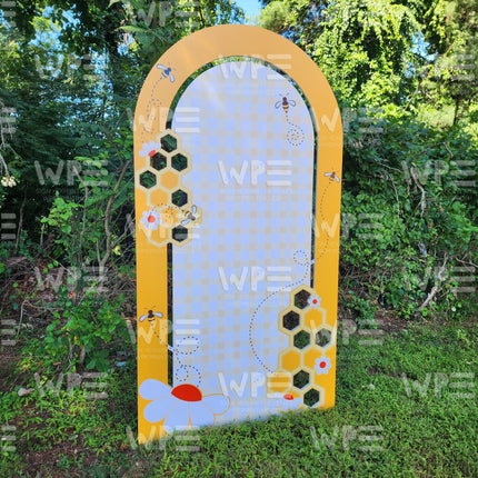 Bee Cute Backdrop