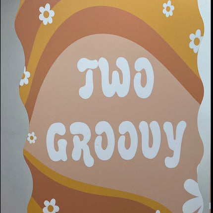 Custom foam backdrop printing with groovy retro design in orange and yellow tones by WPEProduction
